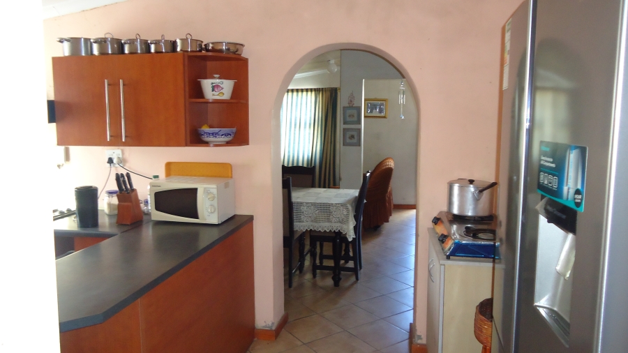 2 Bedroom Property for Sale in Chris Hani Park Western Cape